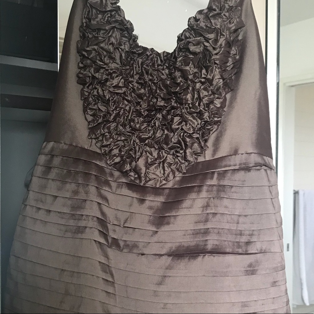 Laundry by shelli segal bow dress, embroidered ❤️